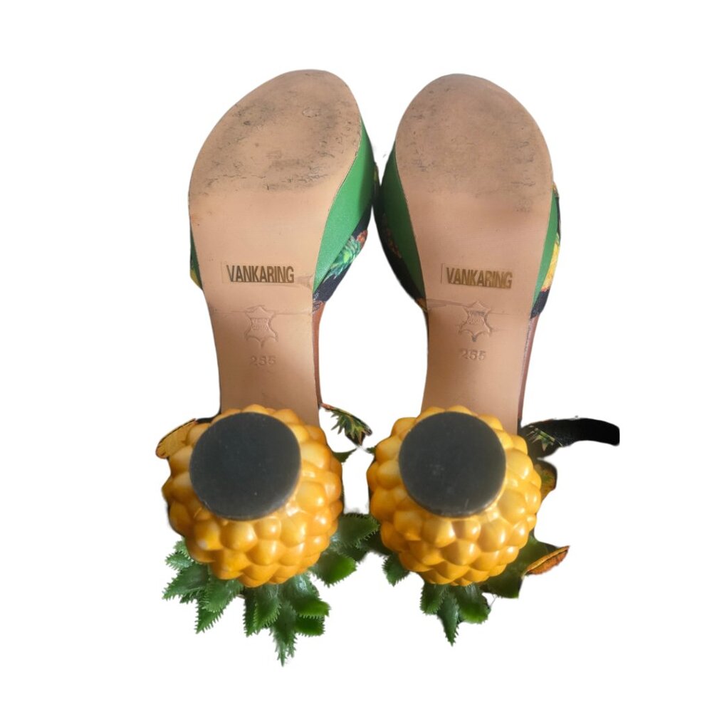 Pineapple Heels - Picture 2 of 4